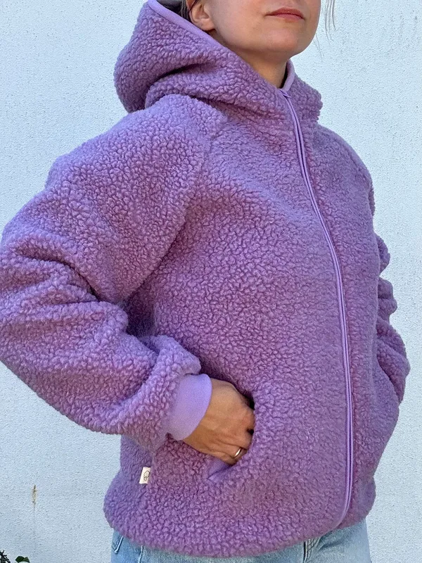 20% Damska kurtka Teddy fioletowa z kapturem — Basic Wool