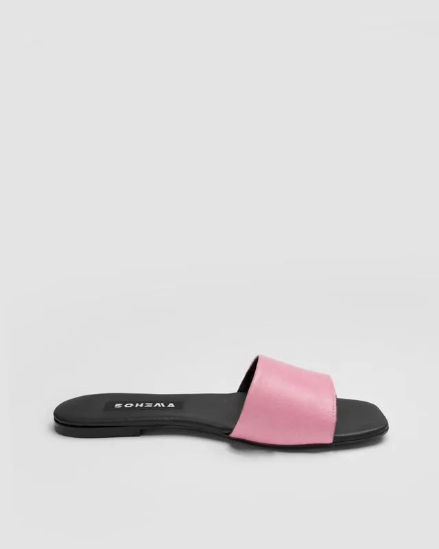 Różowe klapki damskie ze skóry roślinnej – Mellow Slides — BOHEMA