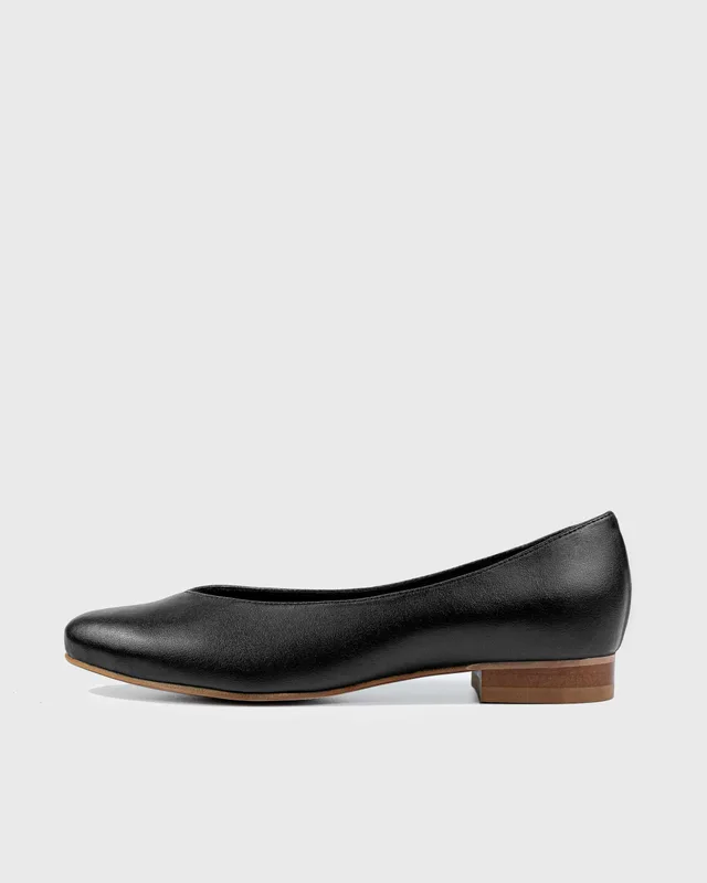 Pumps Black, ze skóry roślinnej — BOHEMA