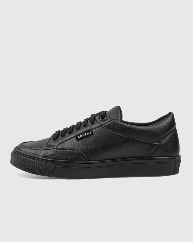 Czarne sneakersy męskie ze skóry roślinnej – Awake — BOHEMA
