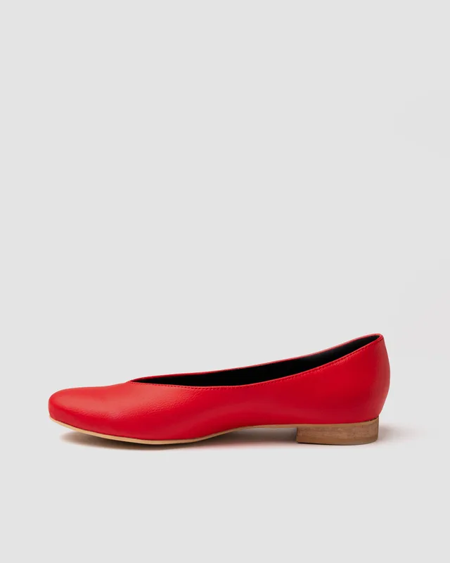 Pumps Red, ze skóry roślinnej — BOHEMA