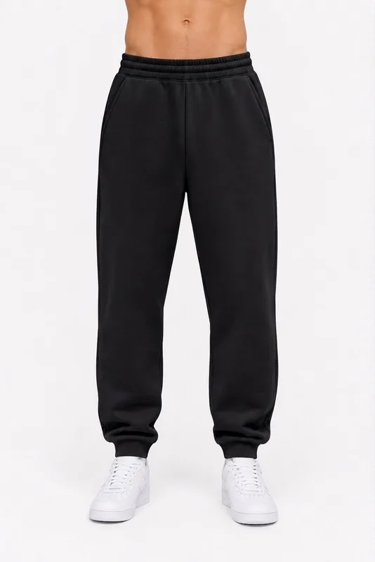 Sweatpants regular MEDIUM BRUSHED BLACK — BrandMe