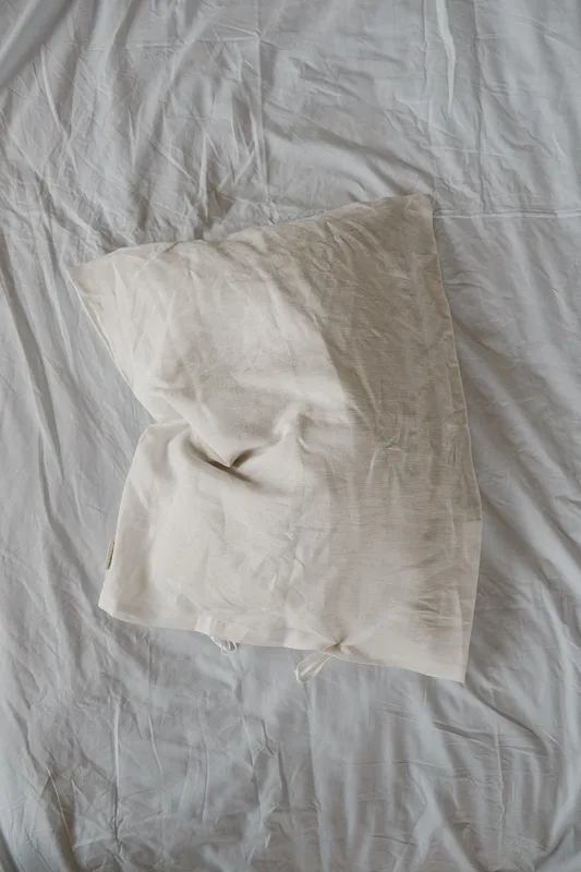 Poszewka lniana (Jasiek) naturalna — Everyday Ritu