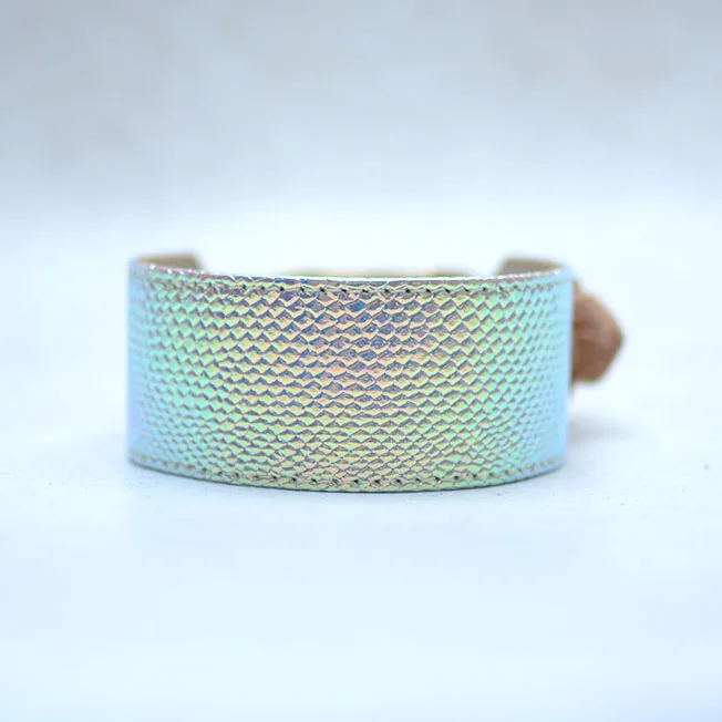 Mermaid’s Song greyhound collar — HEY DOG Co.