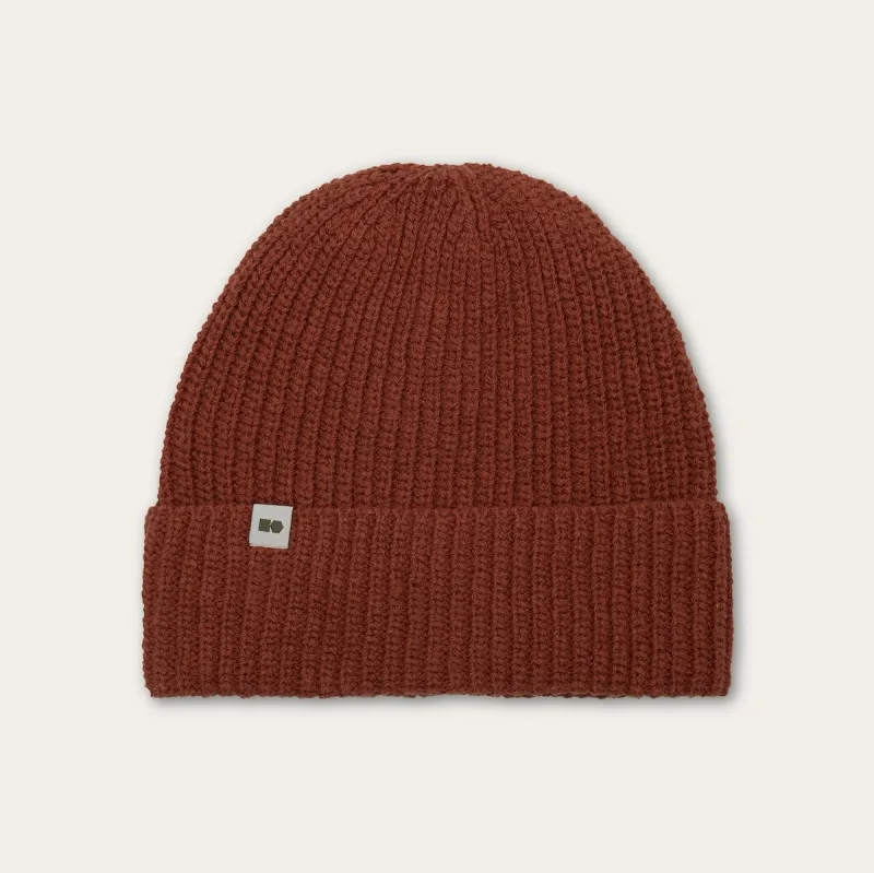 Czapka konopno bawełniana z małym logo (brązowa) — KOMBINAT
