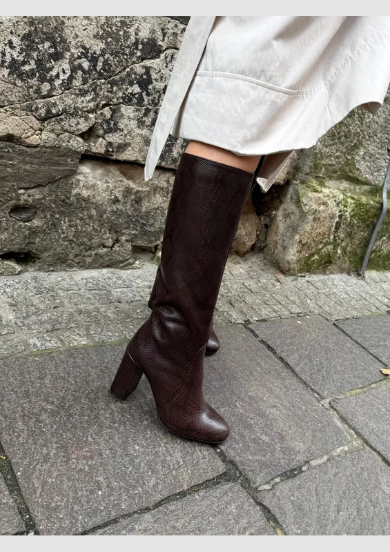 Brązowe kozaki Elowen — Konopka Shoes