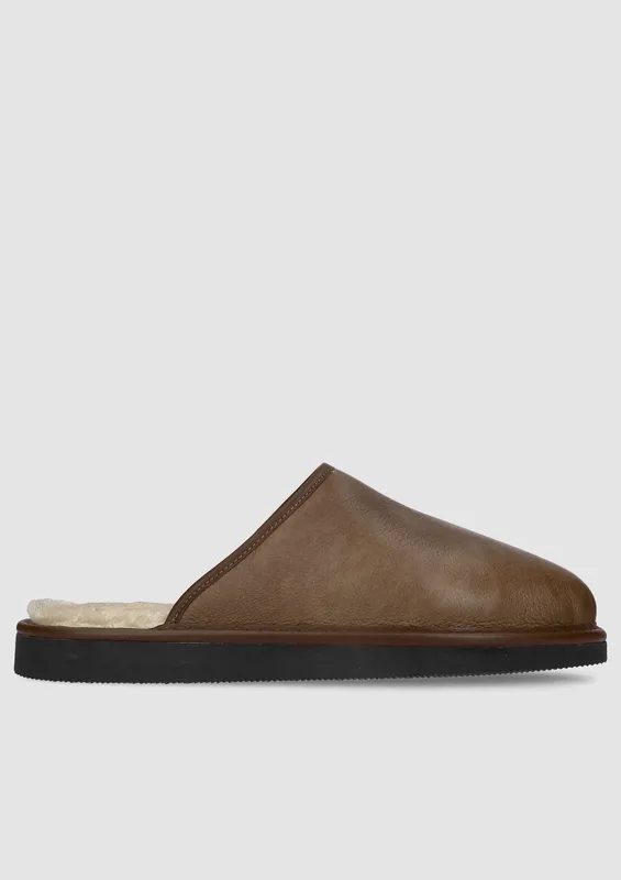 Brązowe pantofle Gunnar — Konopka Shoes