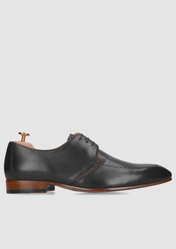 Czarne półbuty Kevin Gold Collection — Konopka Shoes