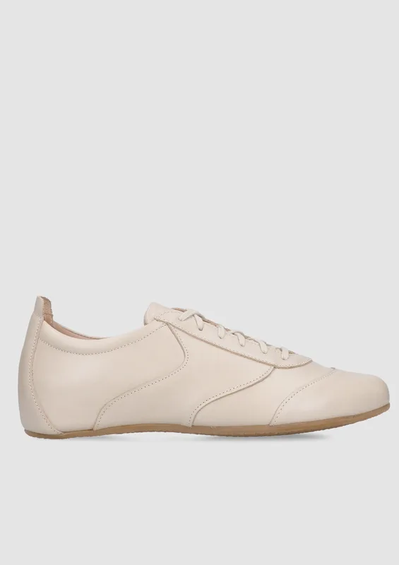 Beżowe sneakersy Julia — Konopka Shoes