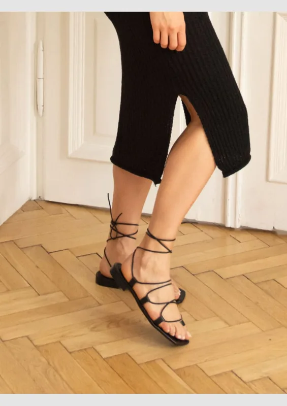 Czarne sandały Nova — Konopka Shoes