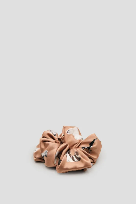Karmelowa gumka do włosów scrunchie Toy Dogs — LOANI