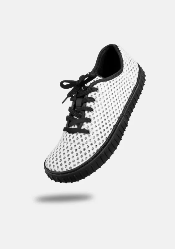 Damskie siateczkowe sneakersy barefoot EVANS WHITE — Magical Shoes
