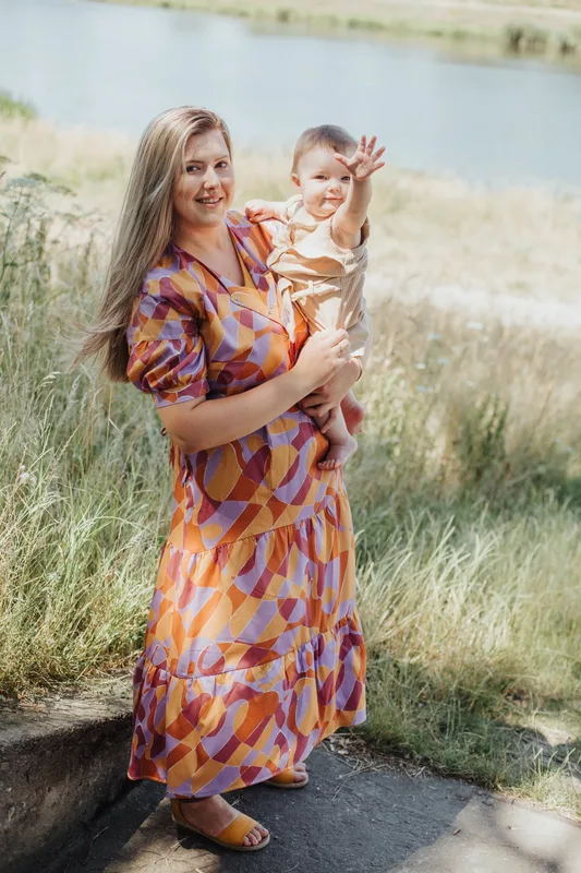Sukienka do karmienia Retro Sunset — Mammiko