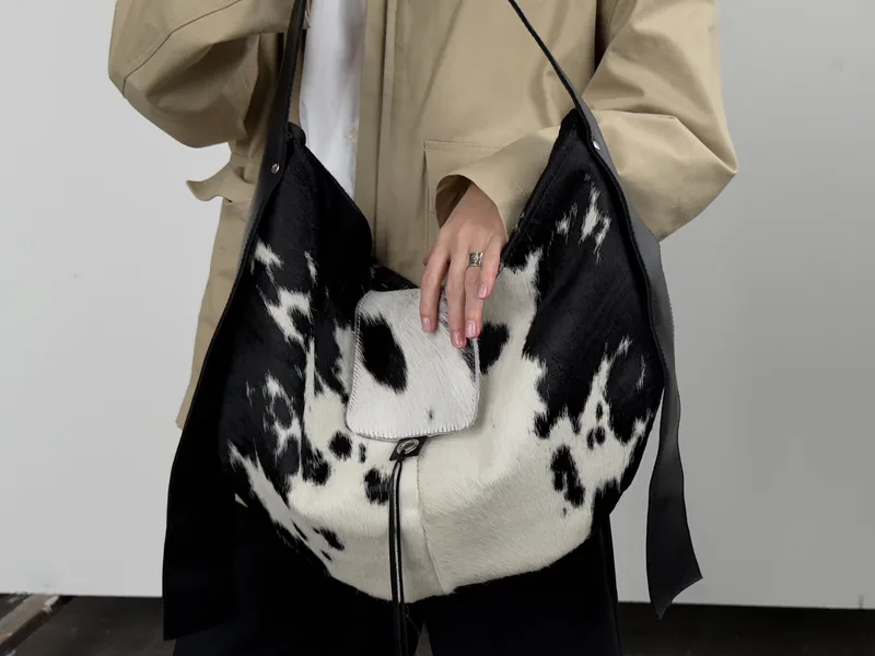 HOBO BAG WHITE HAIR — mkuzniacka