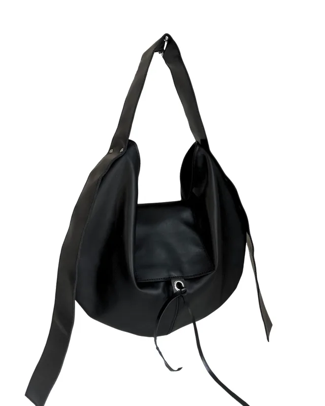 HOBO BAG BLACK LEATHER — mkuzniacka