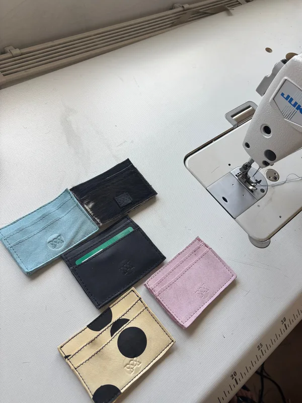 Card holder — mkuzniacka