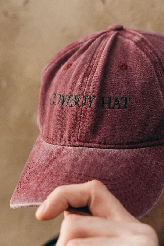 COWBOY HAT czapka z daszkiem ze spranego denimu (bordowa) — Morgan & Ness