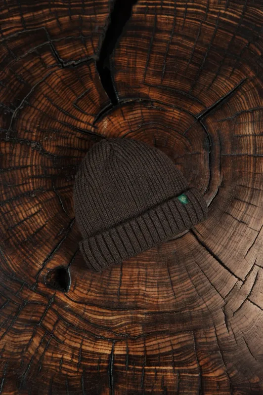 Czapka dokerka z wełny merino brązowa — Morgan & Ness