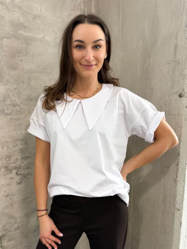 T shirt oversize z kołnierzykiem Stylowy — No Pewnie