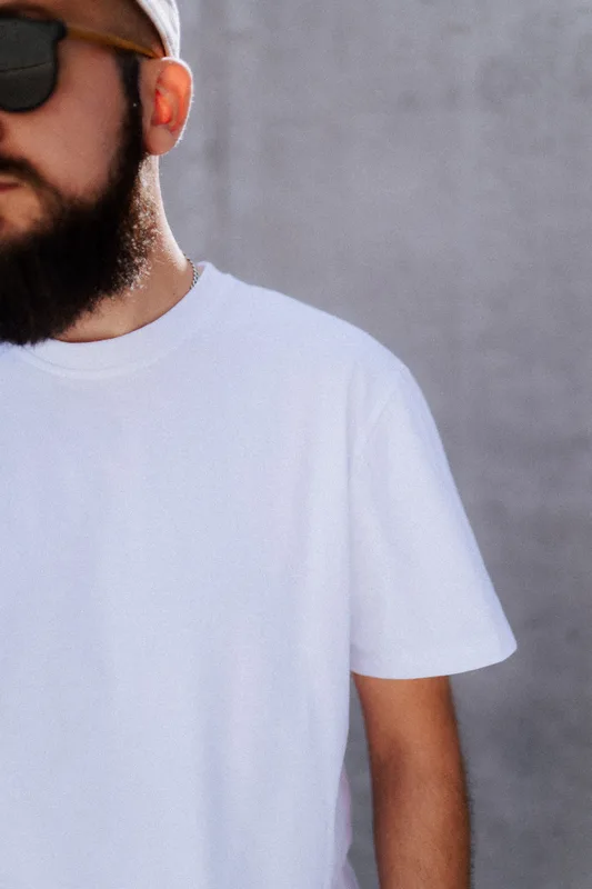 T shirt klasyk regular biały — Nomade