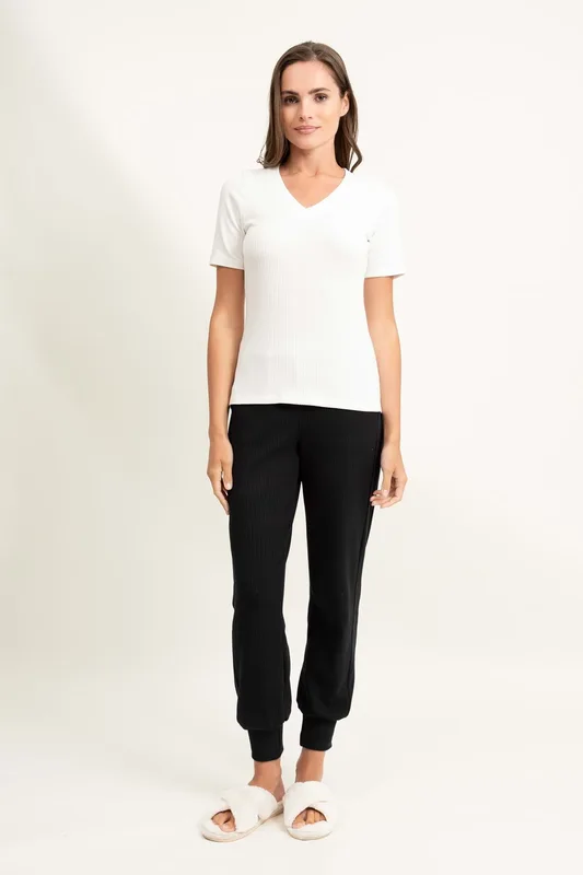 Loungewear wiskozowy T SHIRT w serek – kremowy — Oh!Zuza