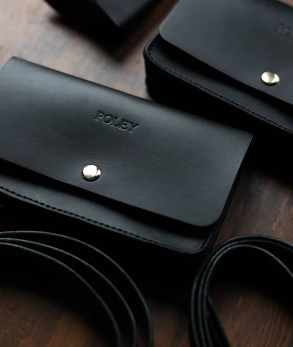 Skórzana Nerka Basic – kolor Czarny — Poley Leather Design
