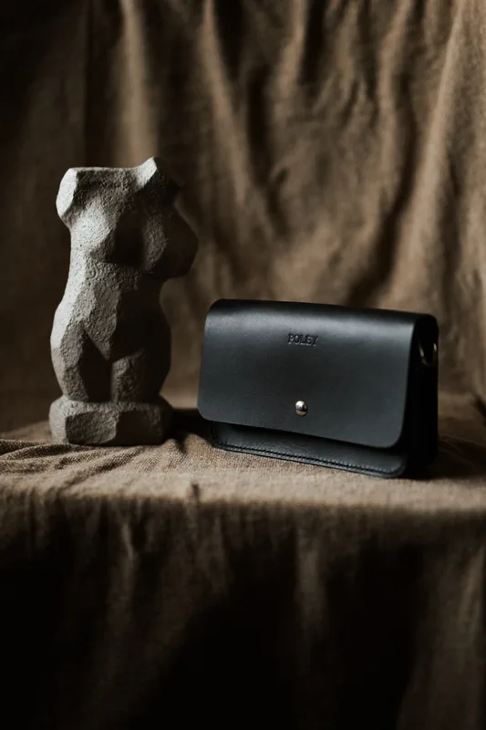 Skórzana Torebka Classic Black — Poley Leather Design