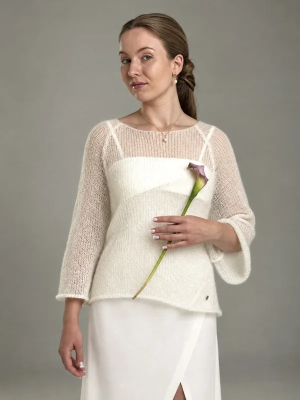 Sweter ślubny z szerokimi rękawami Oliwia — You by Tokarska