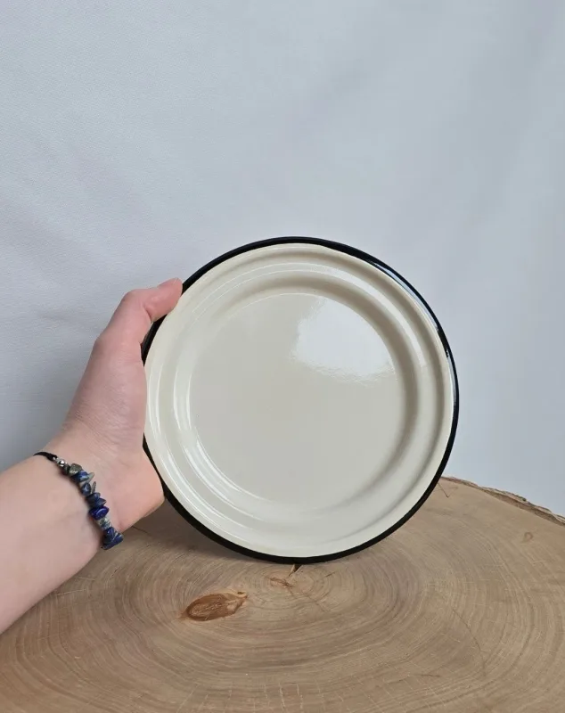 Talerzyk Emaliowany ◦ Deserowy ◦ Piknikowy ◦ Krem budyniowy ◦ — ZACHWYT