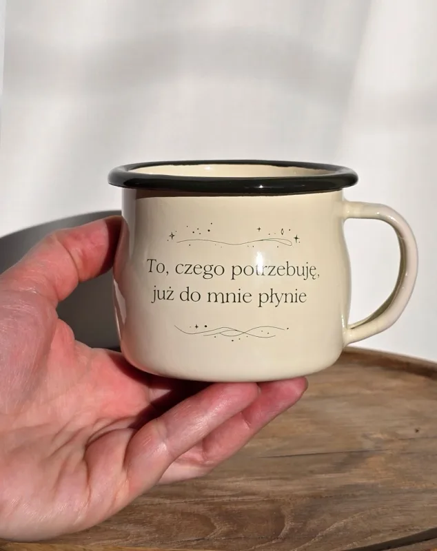 Kubek Emaliowany ◦ Dobre Słowo – „Płynie” — ZACHWYT