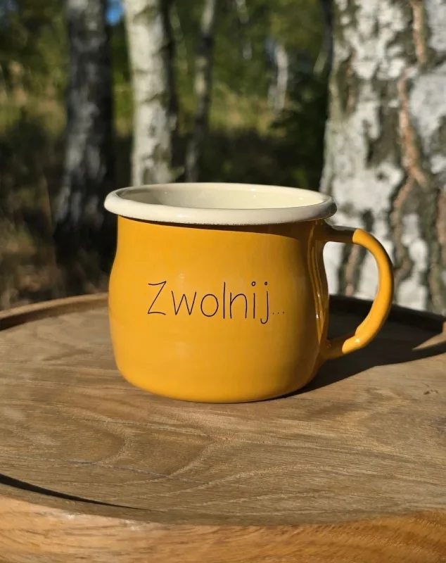 Kubek Emaliowany „ Zwolnij… ” — ZACHWYT